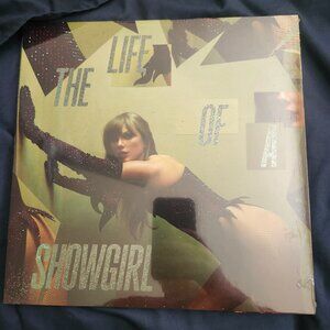 UNOPENED The Life of a Showgirl Shiny Bug Wintergreen Onyx